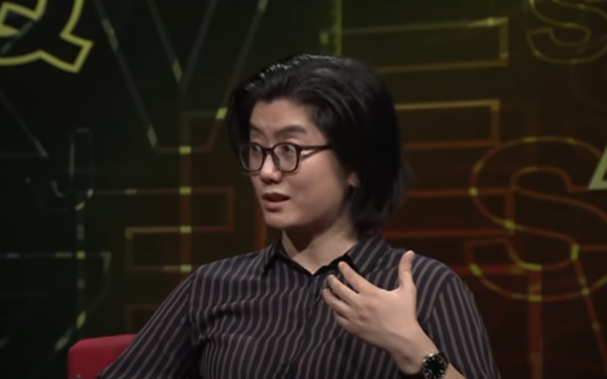 Chuyến bay về nước mùa COVID-19 của nữ nhà báo VTV Phương Huyền Hành trình không thể quên