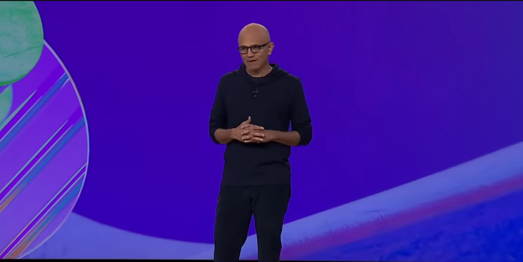 Nadella của Microsoft luôn cố gắng gọi điện cho các CEO đồng nghiệp mỗi ngày