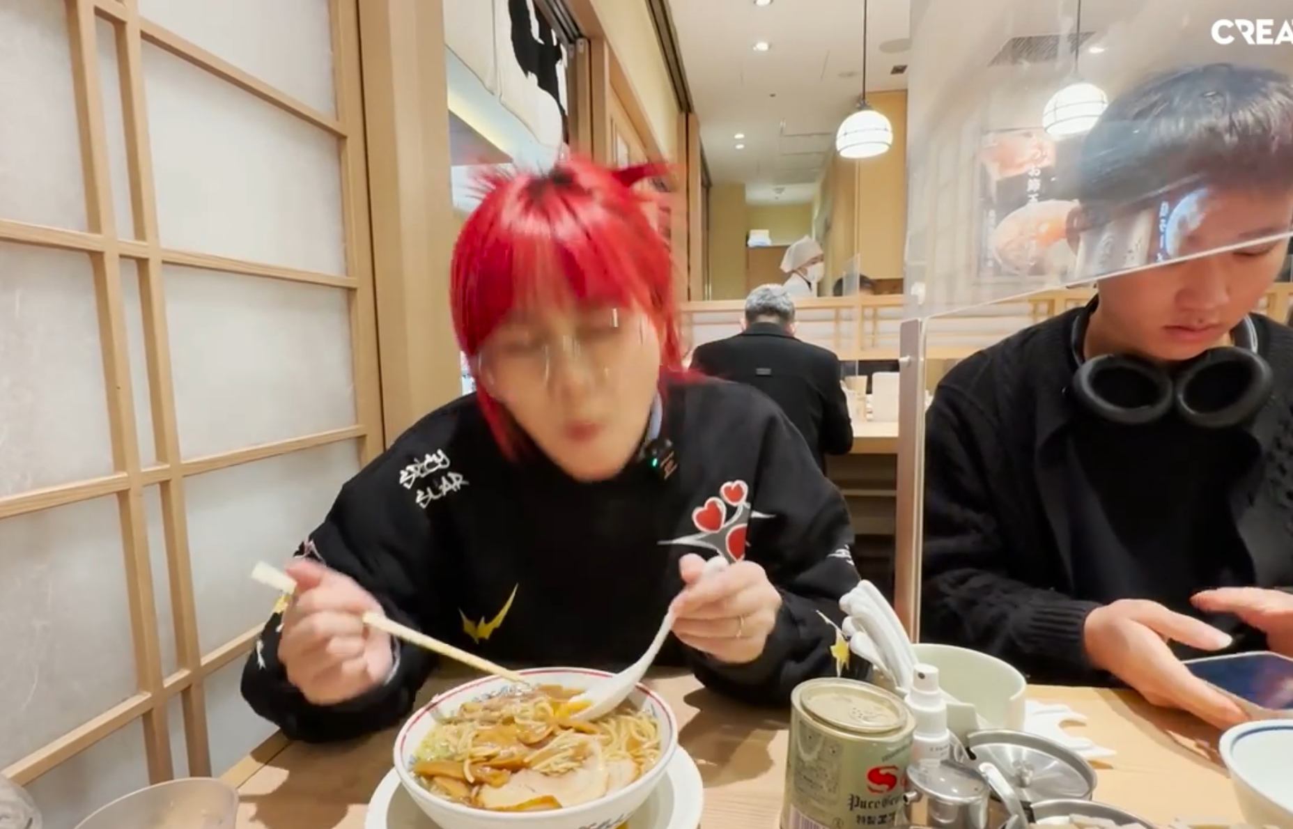 Độc lạ Nhật Bản: Món mì trứ danh dùng cọng hành gắp thay đũa, nhất định phải thử