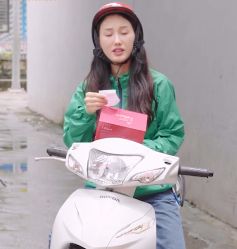 Trung Ruồi – Anh quê một thì em quê mười