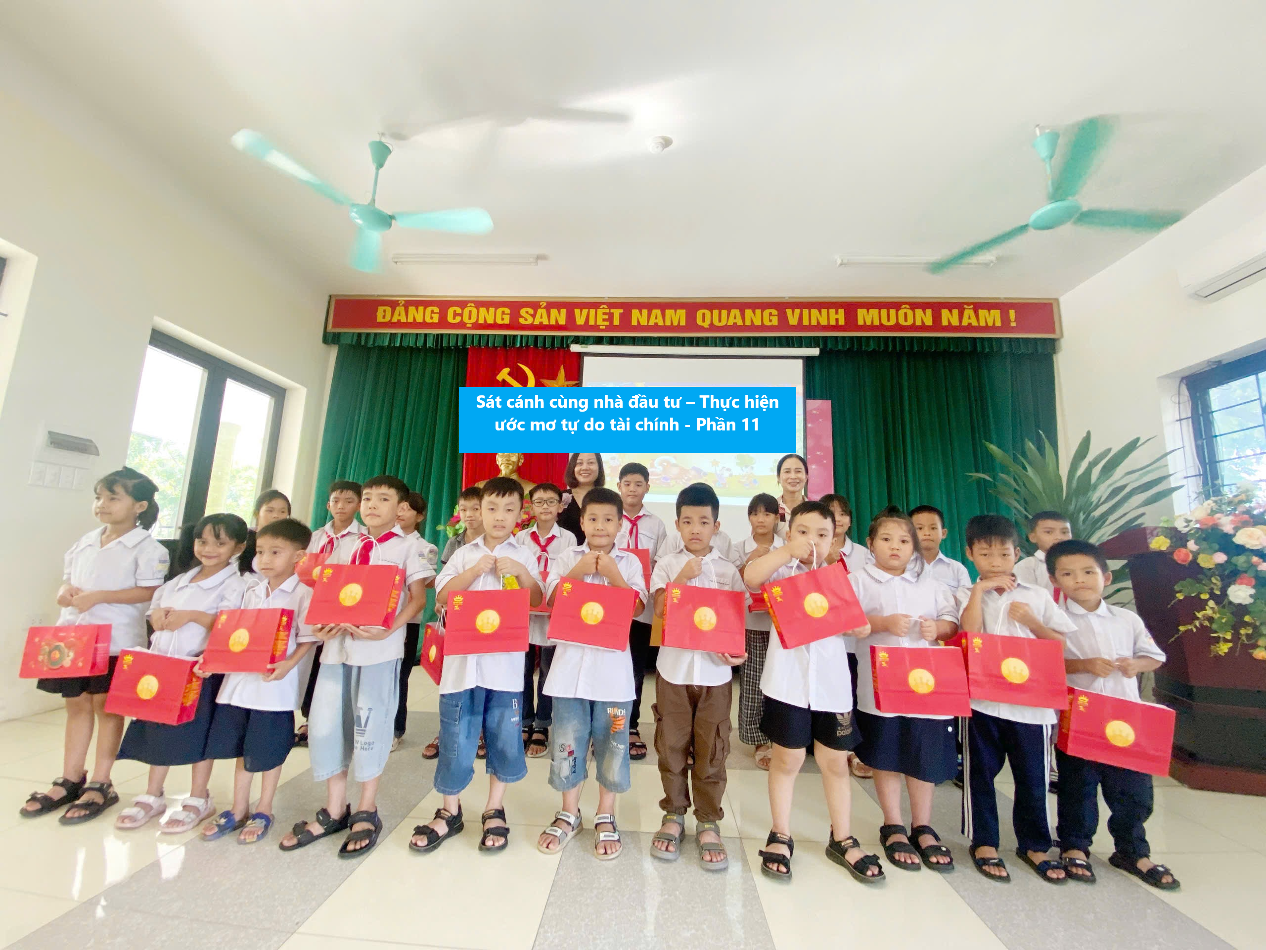 Sát cánh cùng nhà đầu tư – Thực hiện ước mơ tự do tài chính – Phần 11