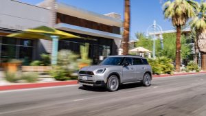 Chưa công bố giá, thế hệ thứ 3 của MINI Countryman tại Việt Nam có gì mới