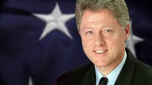 Vợ chồng cựu Tổng thống Bill Clinton bí mật ủng hộ ông Biden tiếp tục cuộc đua tranh cử